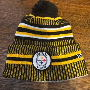 NFL New Era Gray Beanie